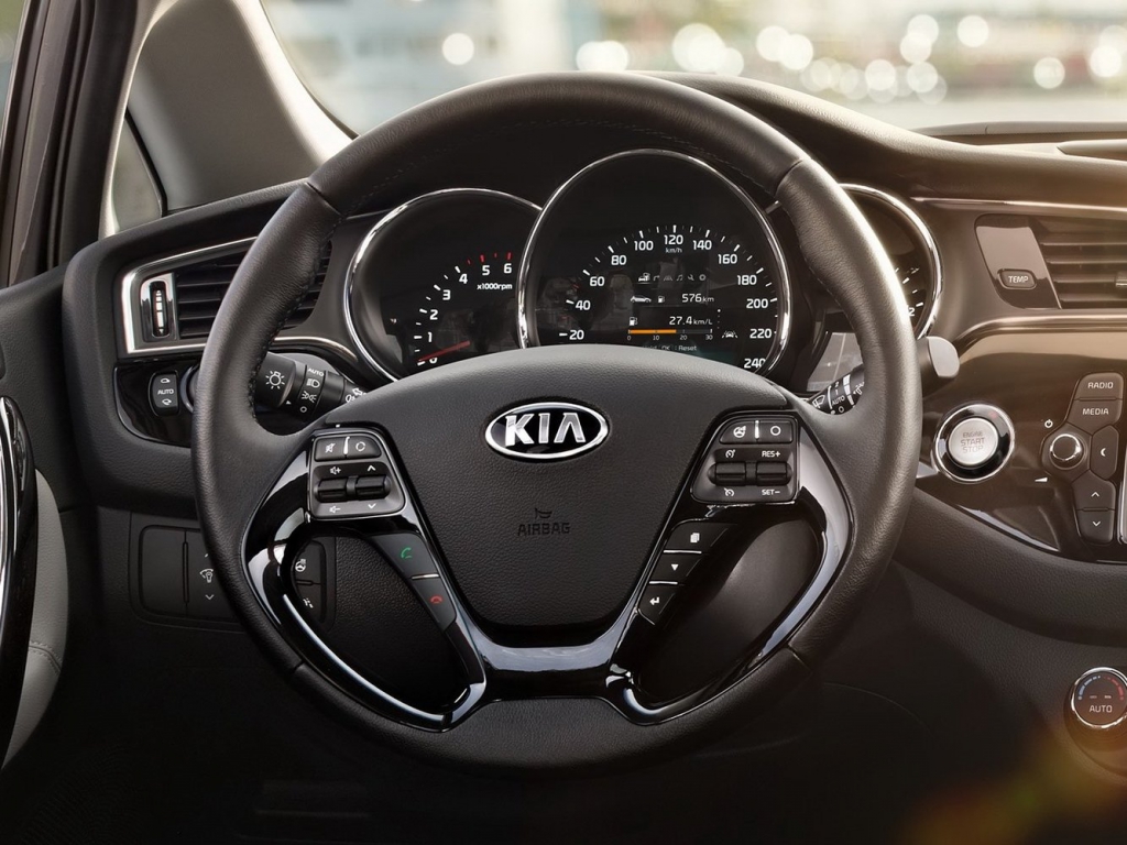 Kia Новый Ceed SW универсал